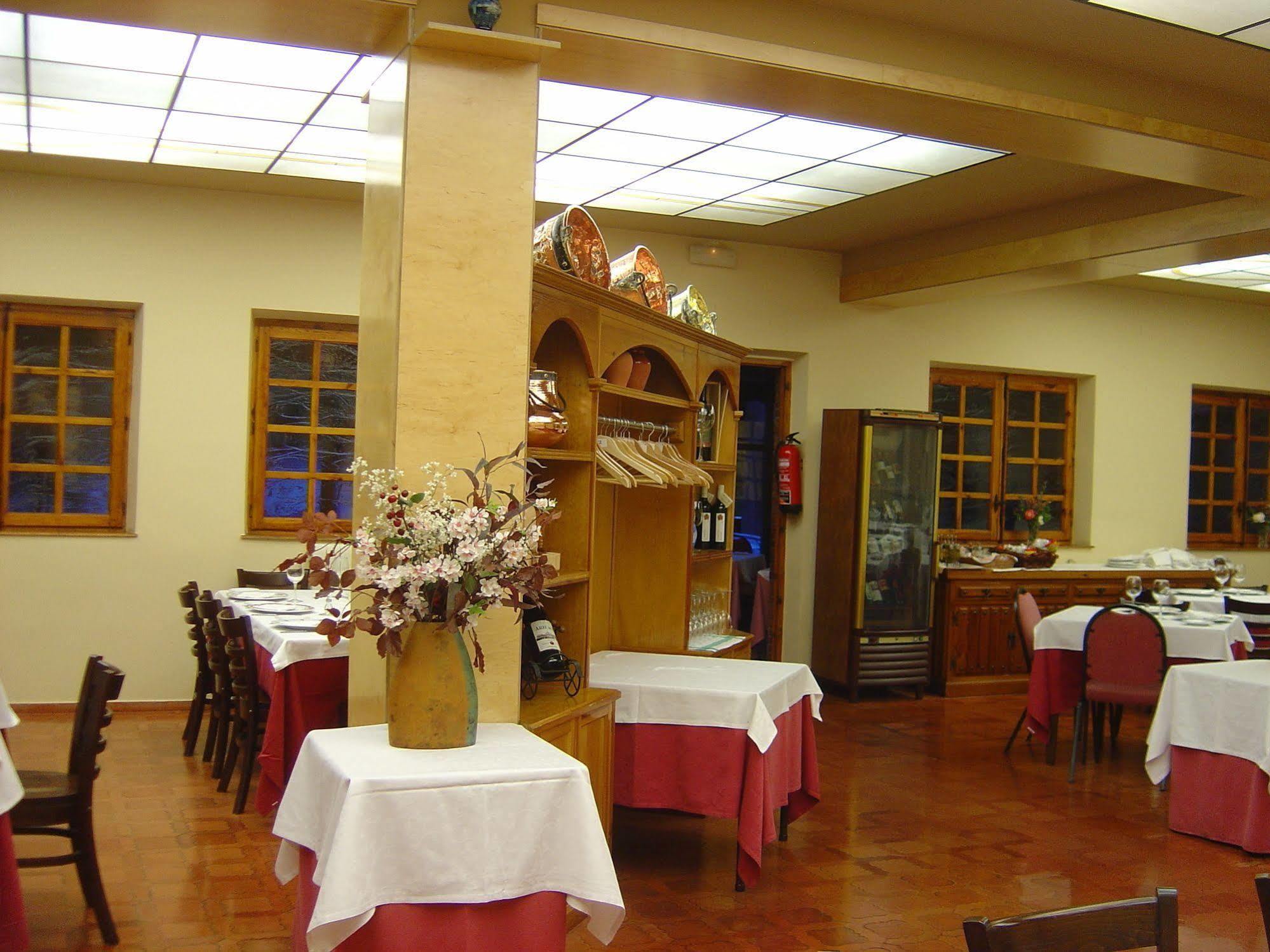 Hotel Alisa Lerma Zewnętrze zdjęcie