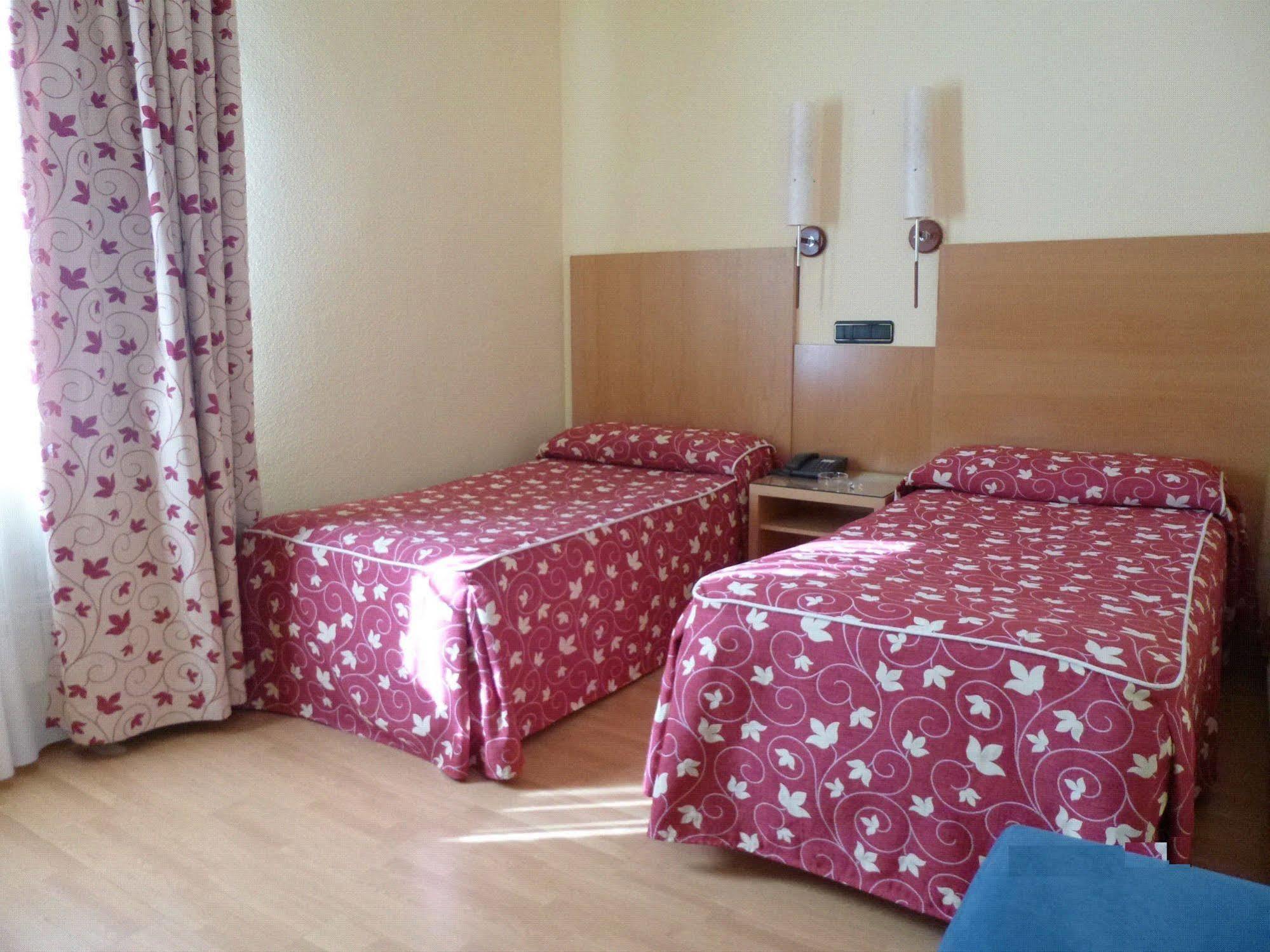 Hotel Alisa Lerma Zewnętrze zdjęcie